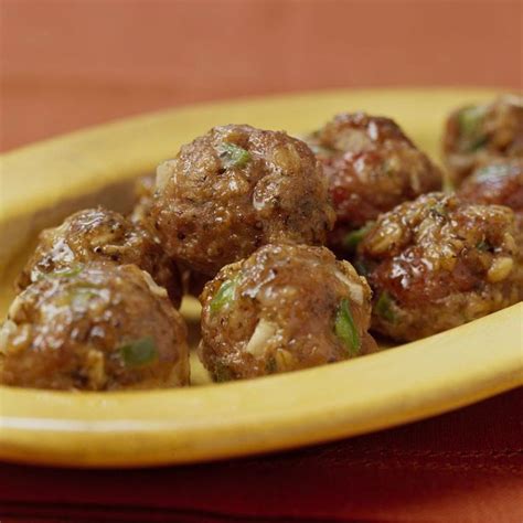 This ground turkey recipe turns lean turkey protein into tasty meatballs, then cooks them in a mildly spiced, creamy coconut sauce. Mediterranean Meatballs | Recipe | Mediterranean diet recipes, Diabetic recipe with ground beef ...