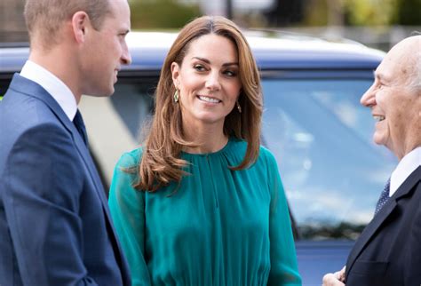The duke and duchess of cambridge‏подлинная учетная kate middleton is being abused on twitter by the same people who call for the abuse of women to stop. Kate Middleton and Prince William Just Took a Page Out of ...