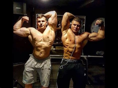 OFFSEASON - 19 years old Bodybuilder - YouTube