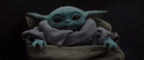 The internet has been going nuts and completely losing its mind over baby yoda. Baby Yoda Wave GIF - BabyYoda Wave Magic - Discover ...