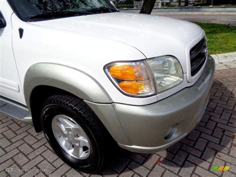 Rear wheel drive 14 combined mpg. 2004 Natural White Toyota Sequoia SR5 #118661492 Photo #39 | GTCarLot.com - Car Color Galleries