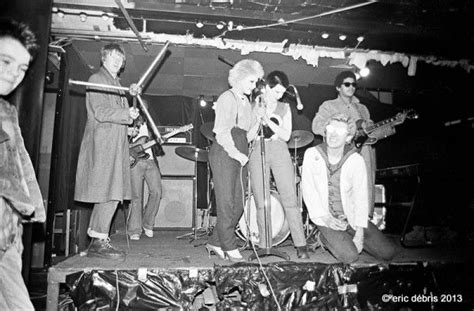 debbie juvenile and soo catwoman on stage with the damned in london 1976 punk scene new wave