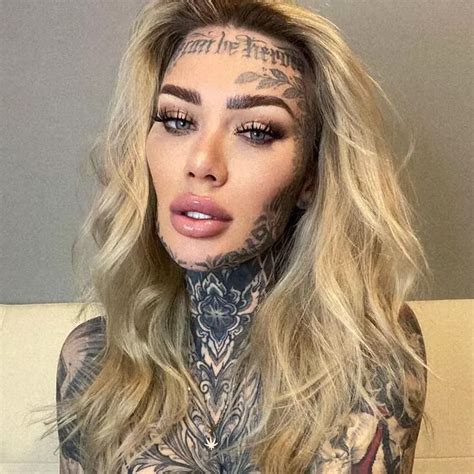 Britain S Most Tattooed Woman Sizzles In Cute Outfit As She Flaunts Multiple Ink Daily Star