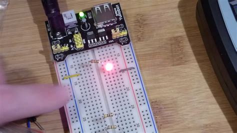 Step By Step Electronics Circuit Builds 1 Lighting A Resistor Protected
