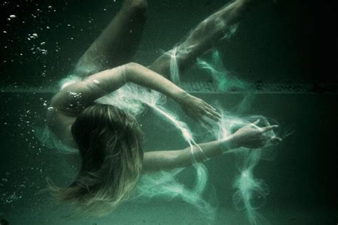 The Underwater Photography Of Claudia Legge Sensual Beautiful