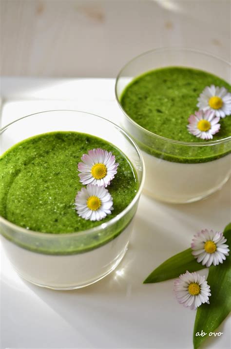 Una deliziosa pasta aglio, olio e. Ab oVo. Blog di ricette: Pannacotta al caprino con pesto ...