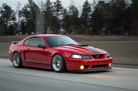 Free Wallpaper HD: Ford Mustang New Edge