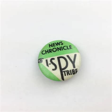 Vintage News Chronicle I Spy Tribe Collectable Retro Badge 1002