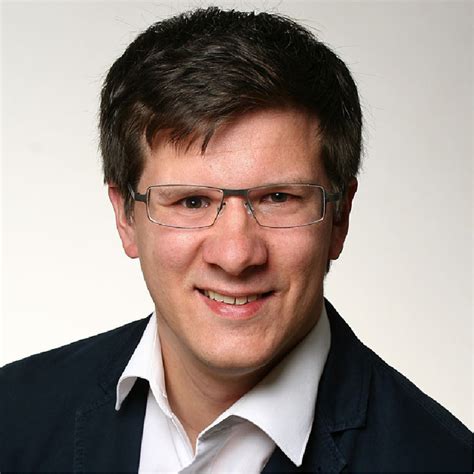 People analytics (bootcamps, rotación, ausentismo, gestión comercial, advisory),talent acquisition, digital recruitment, academy. Marcel von der Heiden - Mitarbeiter Customer Service ...