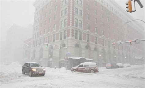 Buffalo Hunkers Down As ‘extreme Snow Storm Hits The Hill