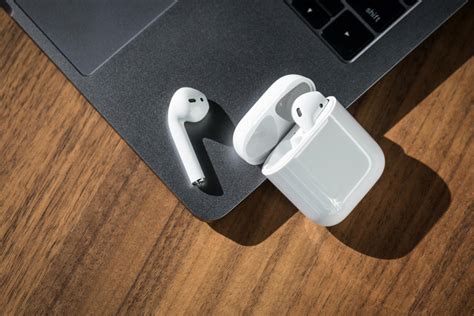 The airpods might have started the trend, but there are now plenty of cheap and premium true wireless earbuds to consider. Hands on: Apple's AirPods are indeed 'magical' | ITworld