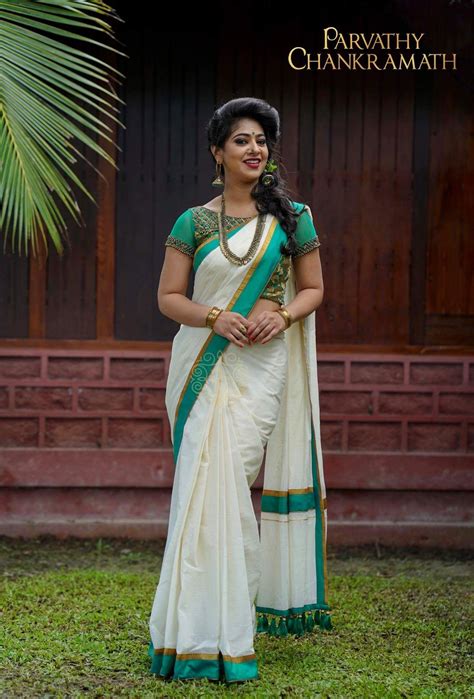 Pin By Meera Sharin On Kerala Set Saree Saree Look Kerala