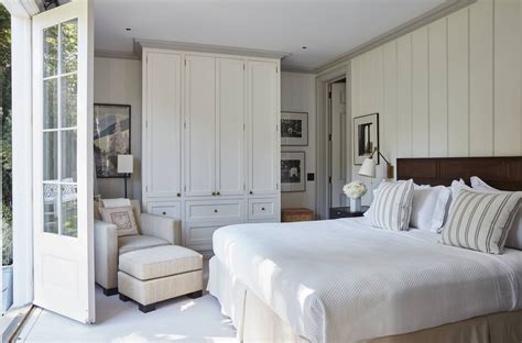 Every inch of space is effectively used. Wardrobe ideas in 2020 | Sliding wardrobe doors, Wardrobe ...