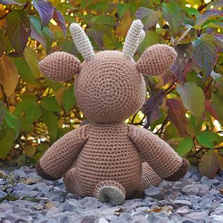Ravelry Dash The Deer Pattern By Jess Huff