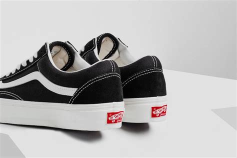 The closest stores that i know have old skools are all >30min away. Vans Old Skool LX Suede Canvas Pack - Sneaker Bar Detroit
