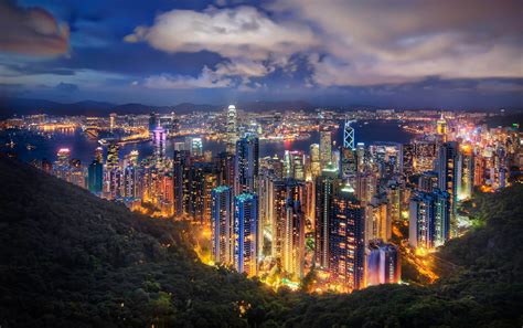 Exciting Hong Kong 100 Travel Stories