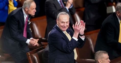 Second Biggest Idiot In Dc Chuck Schumer Trolled For Bizarre Ovation