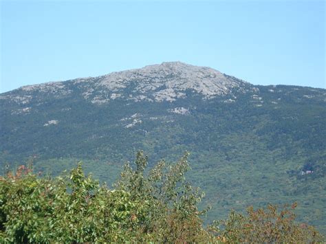 View Of Mt Monadnock From Gap Mountain Nh 91316 Hiking Trails