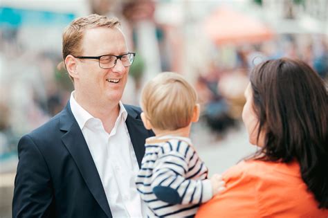Warum sie ken jebsen nicht vertrauen sollten. Maßnahmen für Familien in der Corona-Krise - Oliver ...