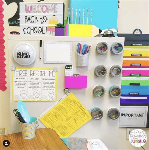 16 Hacks For Keeping Your Teacher Desk Organized Yes Really