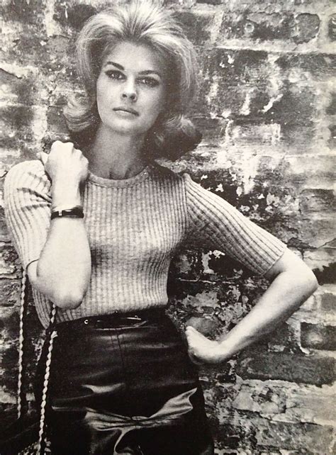 The Swinging Sixties Candice Bergen 1960s Fashion Favorite Celebrities