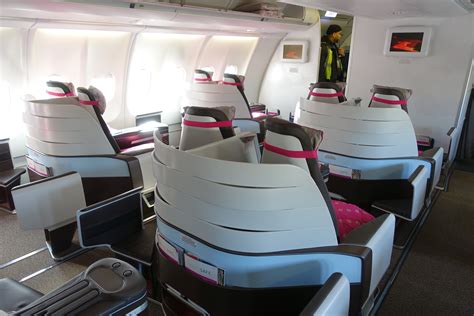 Of the three major classes of cabins available on commercial flights, the first class appeals more to the richest of the rich. Review: Hawaiian Airlines (A330) First Class From JFK to HNL