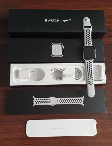 √ダウンロード Apple Watch Series 4 Nike Edition 795505 Apple Watch Series 4