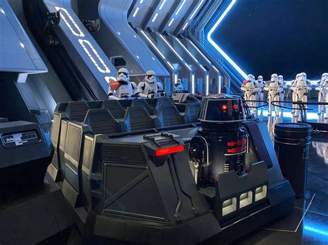The Essential Guide To Star Wars Galaxys Edge In Disneyland The