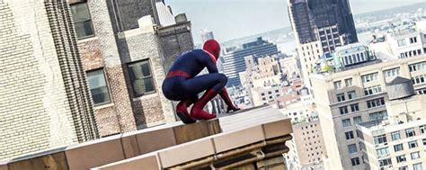Petrus tidak lupa tentang janji yang dia buat kepada ayah gwen untuk melindunginya dengan menjauh, tetapi itu adalah janji. Beeindruckendes Banner zu "The Amazing Spider-Man 2: Rise ...