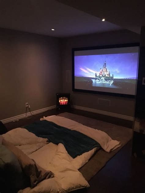This basically means that they offer decorating tips for bedrooms in all types of homes. VSCO - hannahgowlandd | Home cinema room, Dream rooms, My ...