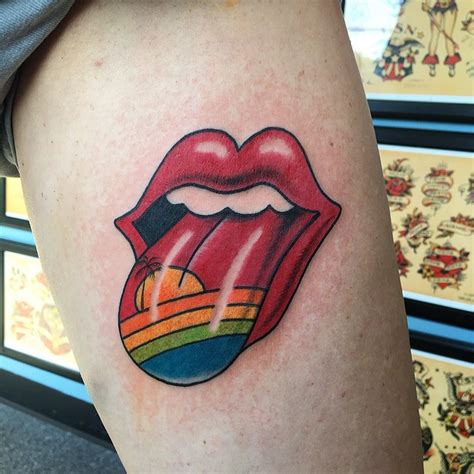 Rolling Stones Tattoo By Candeeo Rolling Stones Tattoo Los Rolling