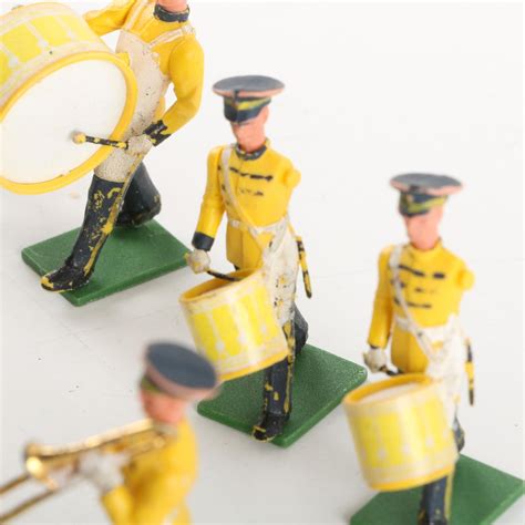 Britains Ltd U S Army Marching Band Cast Metal Figurines Ebth