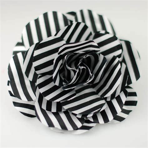 Black White Striped Flower Pin