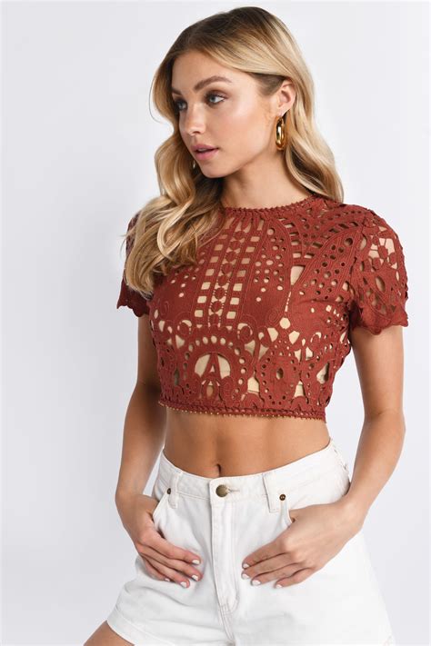 Alice Lace Crop Top In White 17 Tobi US