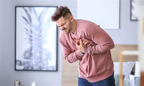 Chest Pain Causes Symptoms And Treatment Healthifyme