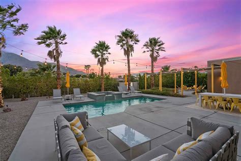 Best Airbnbs In Palm Springs For Best Places To Stay In Palm Springs