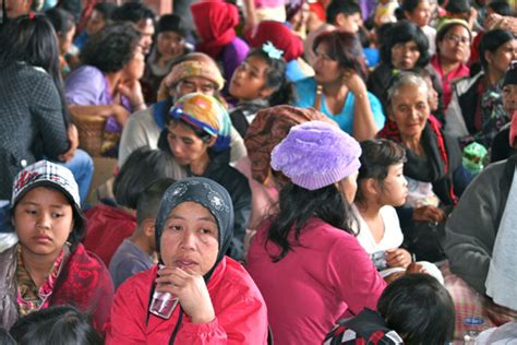 .users 5km far a way, for sure the user will not be able to send the signal 5km far a way to station. Di Luar Radius 5 Km Aman, 13.800-an Pengungsi Sinabung ...