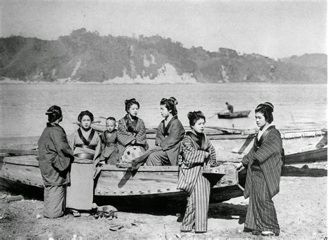Vintage Photos Of Life In Japan From The 1880s ~ Vintage Everyday