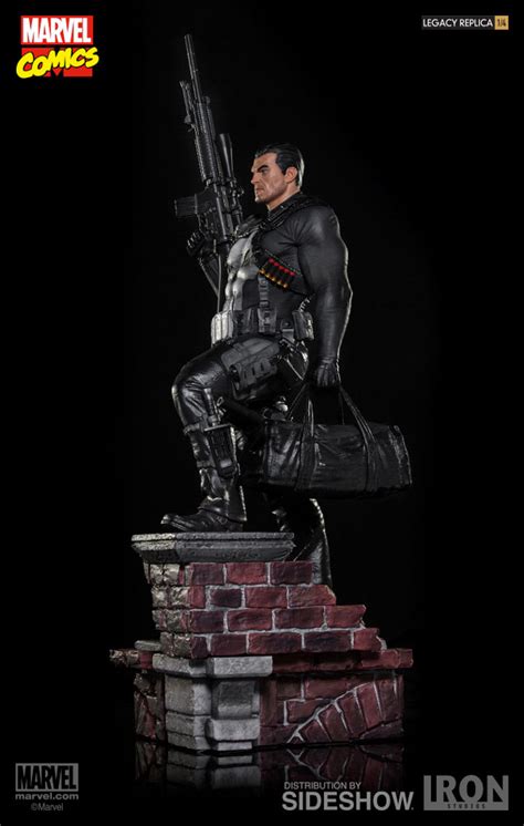 Punisher Legacy Replica Statue By Iron Studios Sideshow