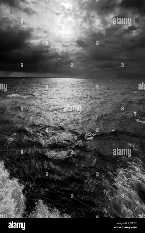 Atlantic Ocean Black And White Stock Photos And Images Alamy
