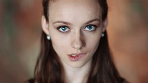 depth of field face maxim maximov portrait model victoria vishnevetskaya blue eyes women