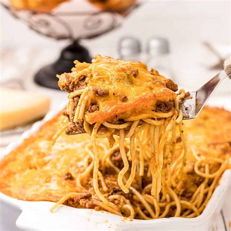 Easy Baked Spaghetti With Cheddar Cheese Never Enough Thyme