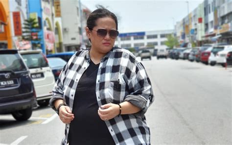 Nikita menyebut mbak you yang mengeklaim sebagai paranormal kejawen hanya sedang beruntung. Geger Ramalan Mbak You-Nyai Kidul 'Pesawat Jatuh' Sebelum ...