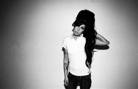 Cars, houses, salary and other main net worth factors to calculate amy winehouse net worth. Amy Winehouse celebrity net worth - salary, house, car