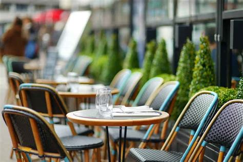 6 Ways to Market Your Local Restaurant