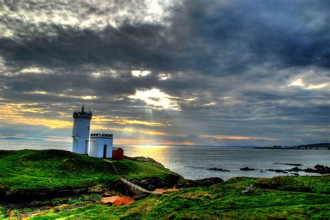 36 Striking Lighthouse Seascapes Budget Travel