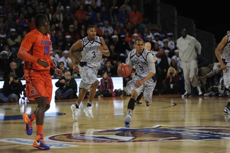 We did not find results for: Les plus grands joueurs de basket-ball de tous les temps
