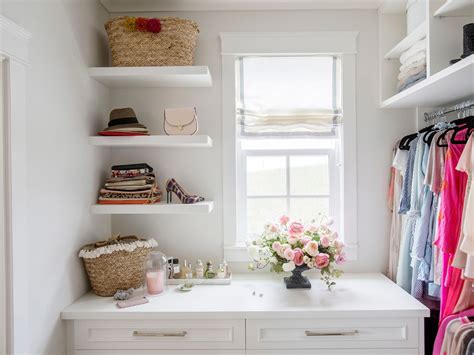 Jillian and her partner, justin pasutto, welcomed their healthy we asked the kids' space gurus at j&j design group to give a girls' room and a boys' room a find out what lex and alana love most about their lives in nashville, including one surprising. 3 Fun (And Eco-Friendly!) Ways to Refresh Your Closet This ...
