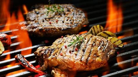 Salah satu menu yang bisa dijadikan hidangan istimewa adalah resep gepuk. Menu Spesial di Tahun Baru, Dada Ayam atau Daging Sapi ...