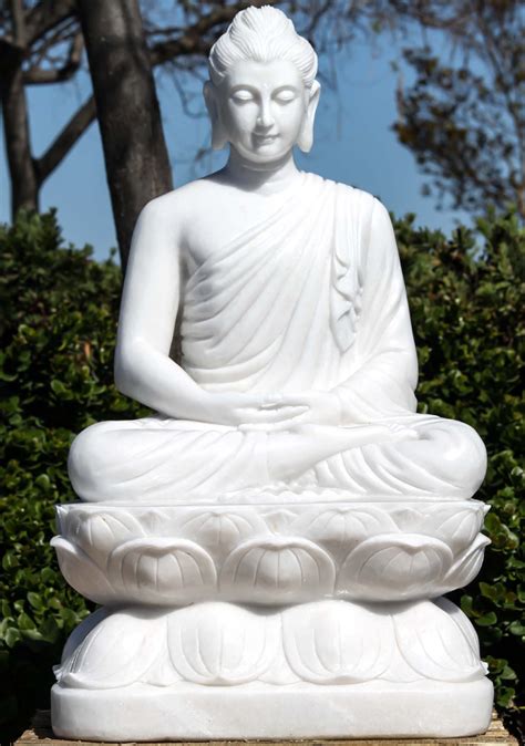 White Marble Gandhara Style Buddha Statue Meditating On Lotus Perfect